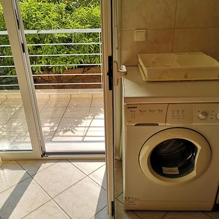 Apartment Garden 20m From The Sea I3 Kirra