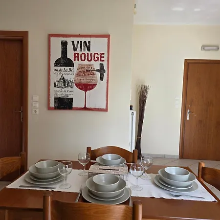 Garden 20m From The Sea