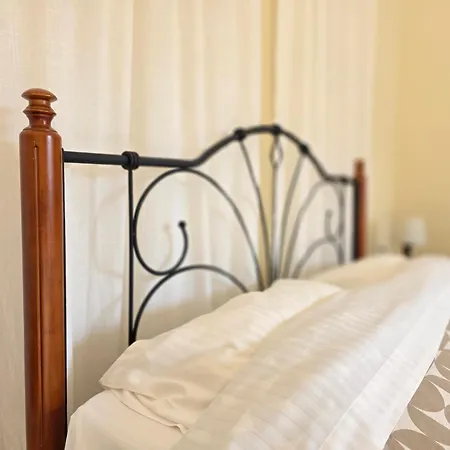 Apartment Garden 20m From The Sea Kirra